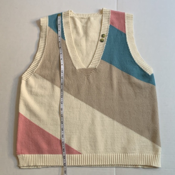 Colorblock Sleeveless Sweater  Vest - Picture 9 of 9